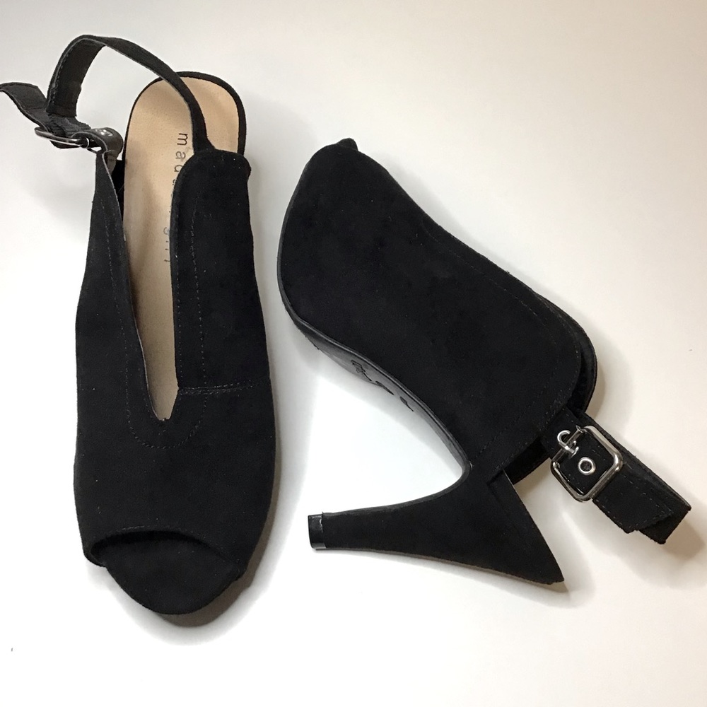 Madden Girl Open Front Heeled Bootie Black Vegan 7